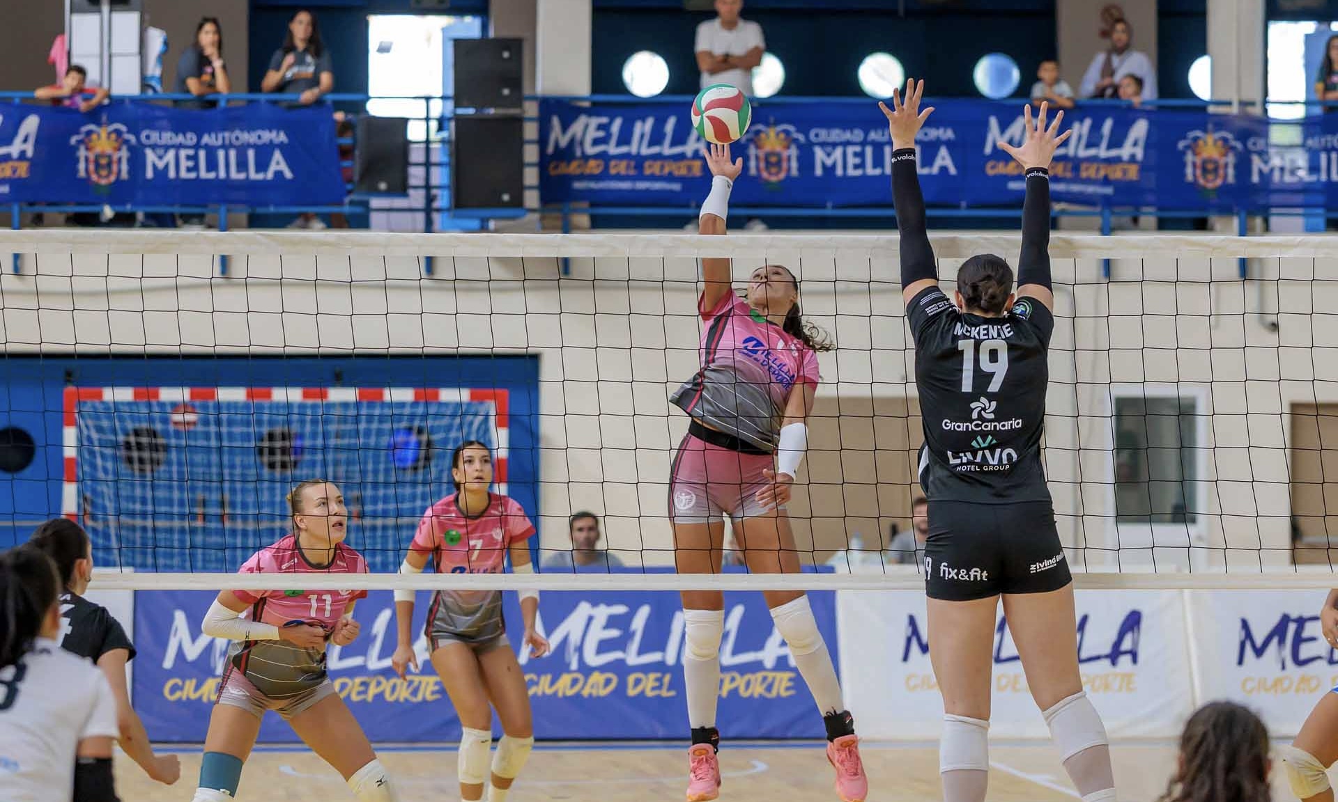 CV Melilla planta cara al vigente campeón en un emocionante estreno en casa 