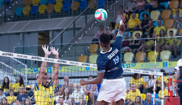 Guaguas conquista el derbi con un recital de juego