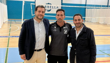 La RFEVB y el Ayuntamiento de Marbella muestran su apoyo a Raúl Muñoz