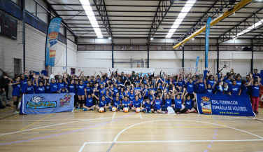 Un fantástico Evento Pequevoley previo a la final de Copa llenó Tenerife de ilusión