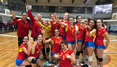 Bronce  y cuarto puesto en el Campeonato del Mundo Escolar