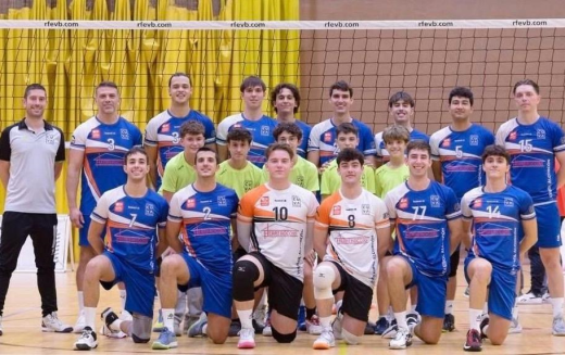 El conjunto masculino de CUV Alcorcón cae ante Escuelas Cacereñas de Voleibol (1-3)